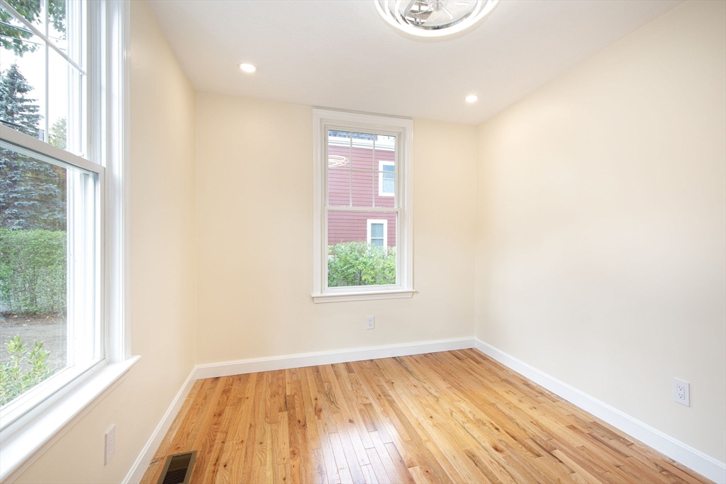 62 Spring St # 0, Cohasset Unit: 0