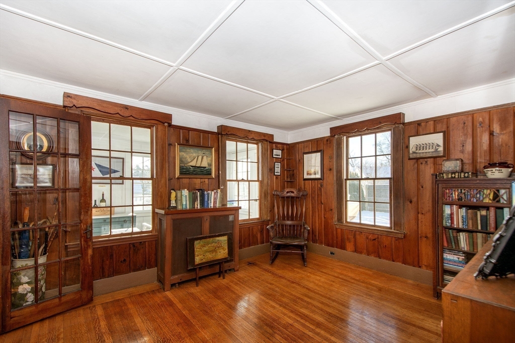 20 Stockbridge St