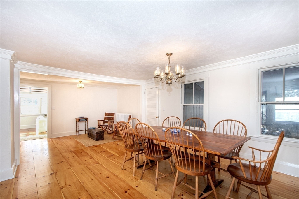 20 Stockbridge St