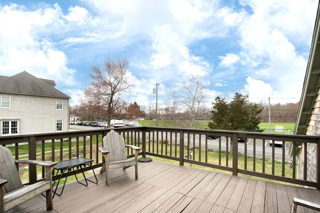 55 Bancroft Rd