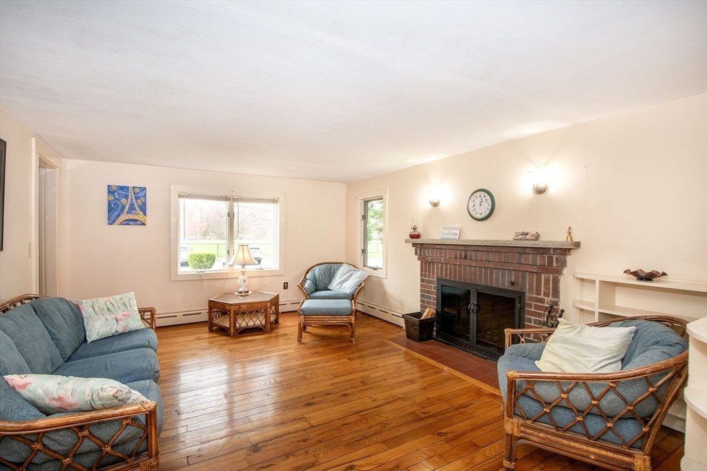 55 Bancroft Rd