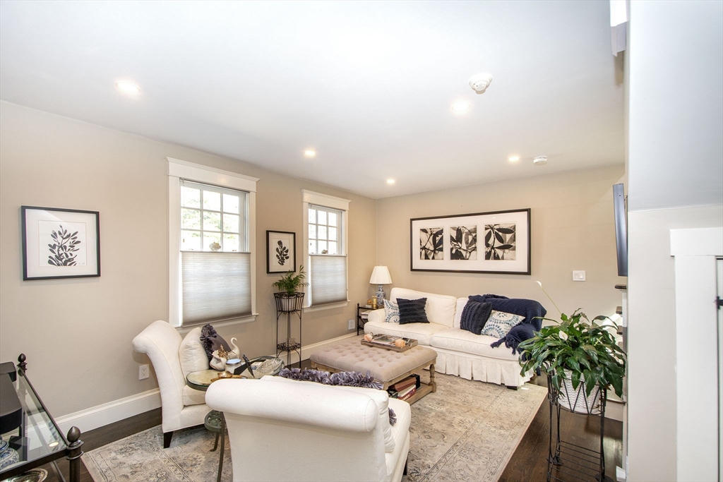 108-110 Elm St # 3