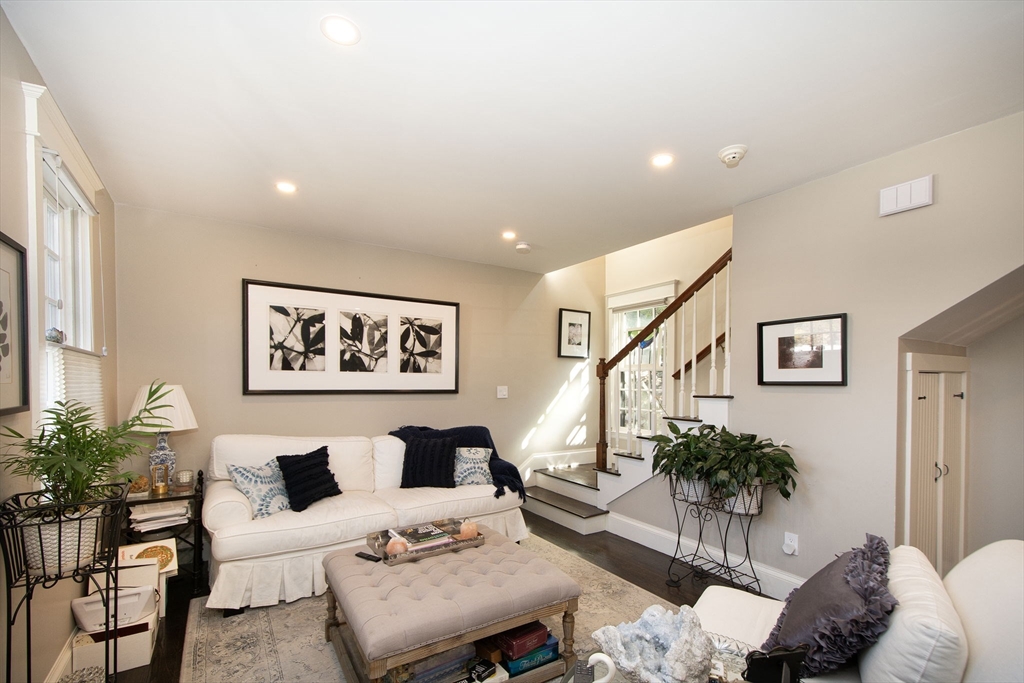 108-110 Elm St # 3