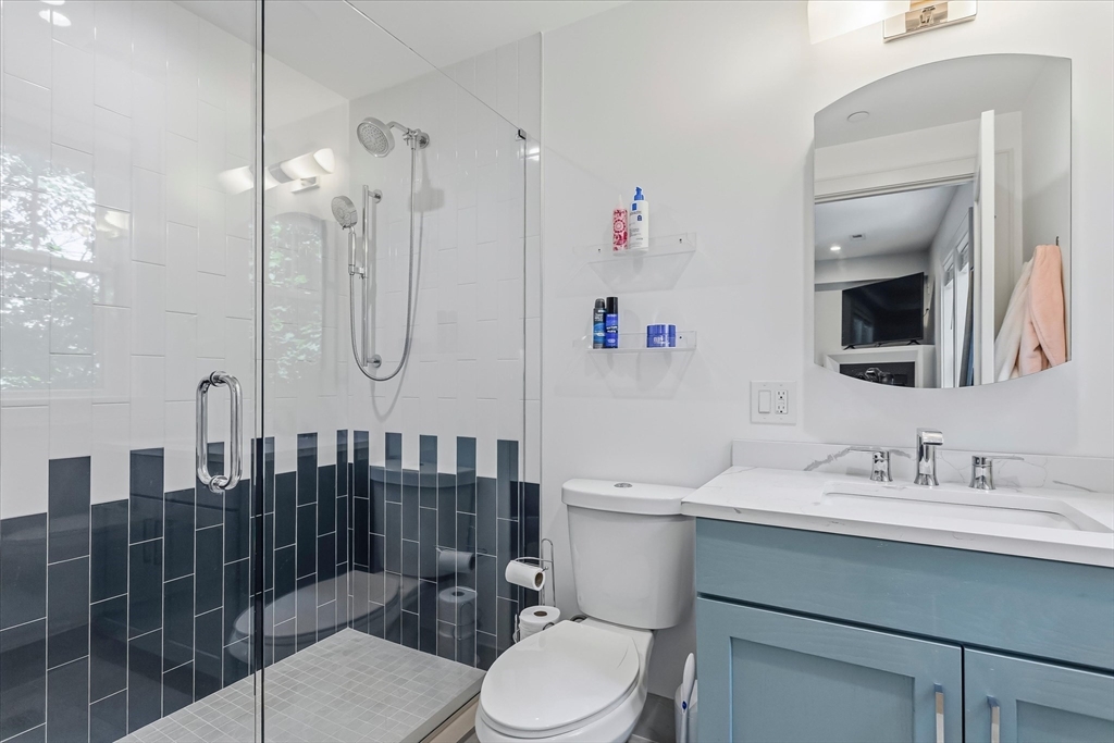 251 Minot Street # 3