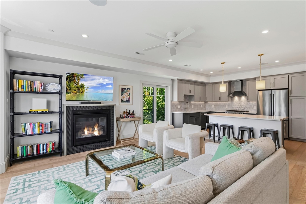 251 Minot Street # 3