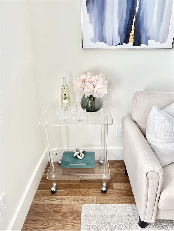 56 Spring St # 3
