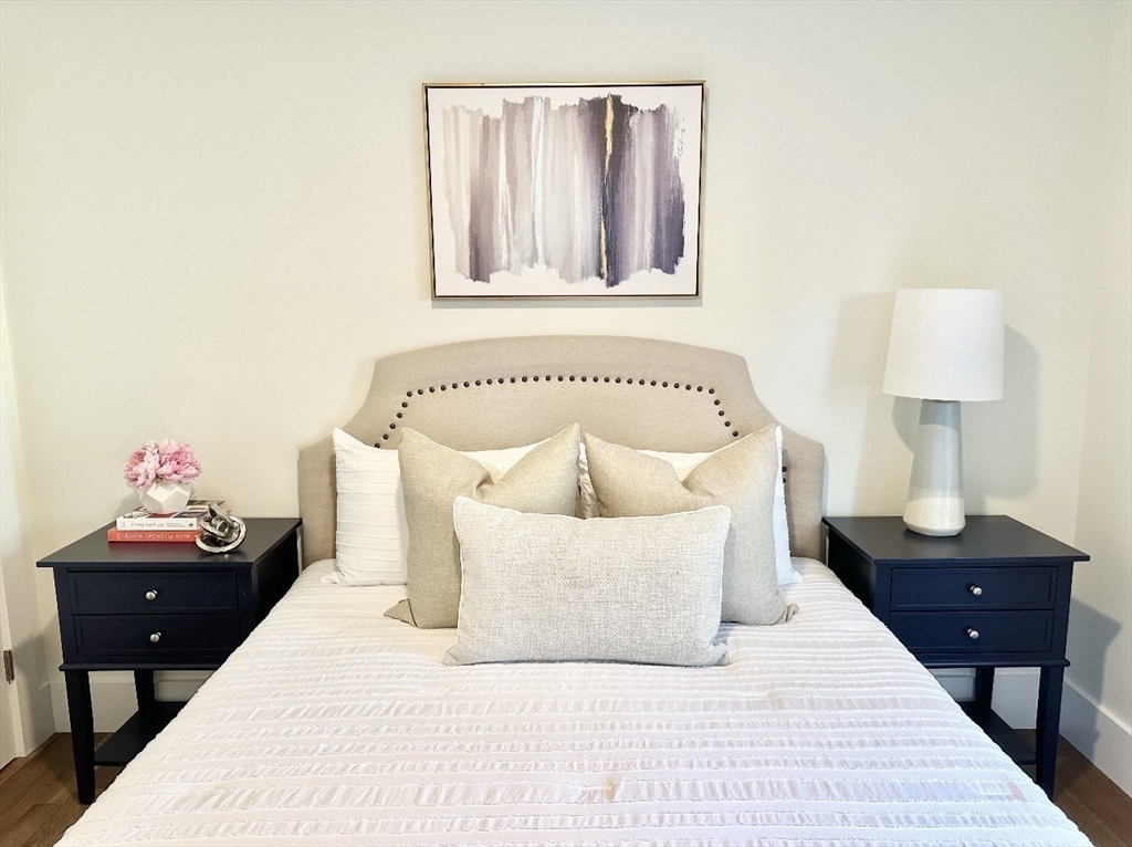 56 Spring St # 3