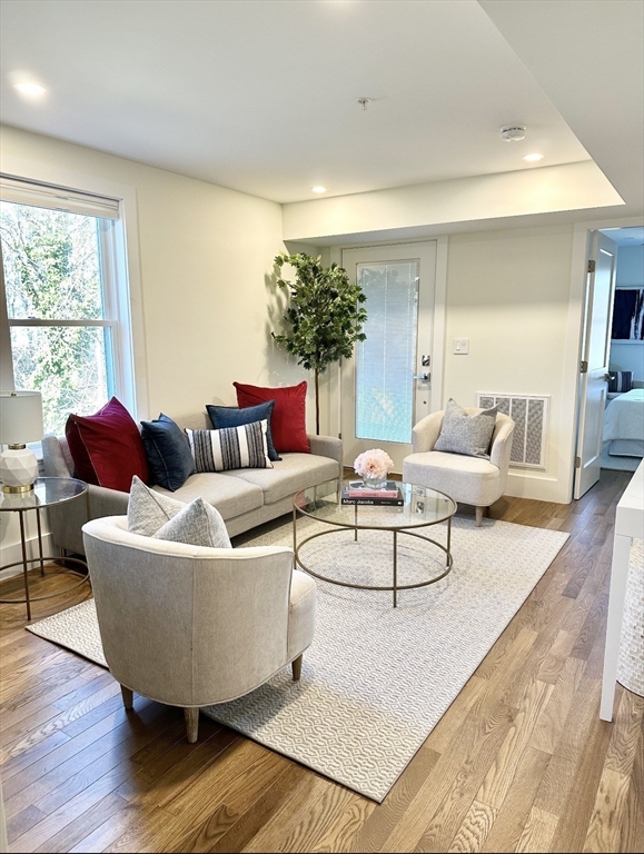 56 Spring St # 3
