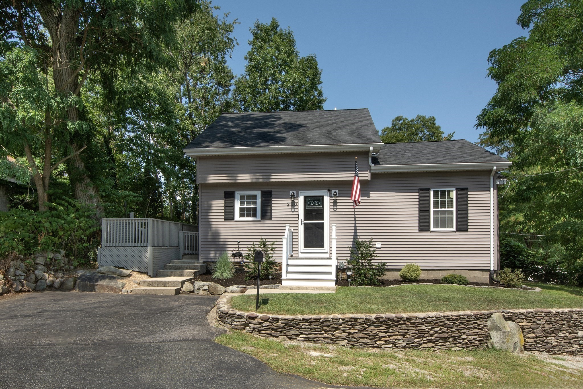 218 Westminster Rd