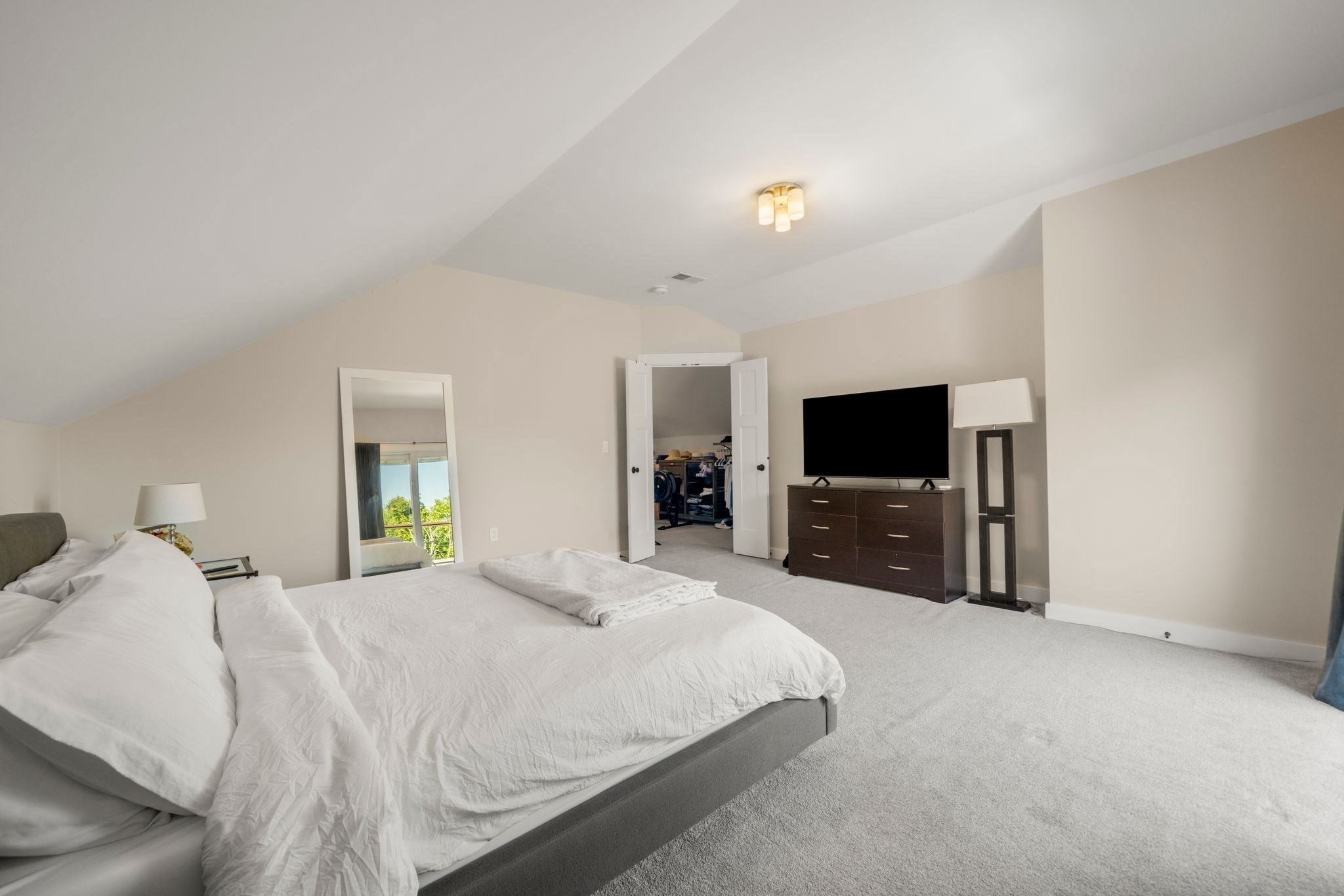 54 Canterbury # B