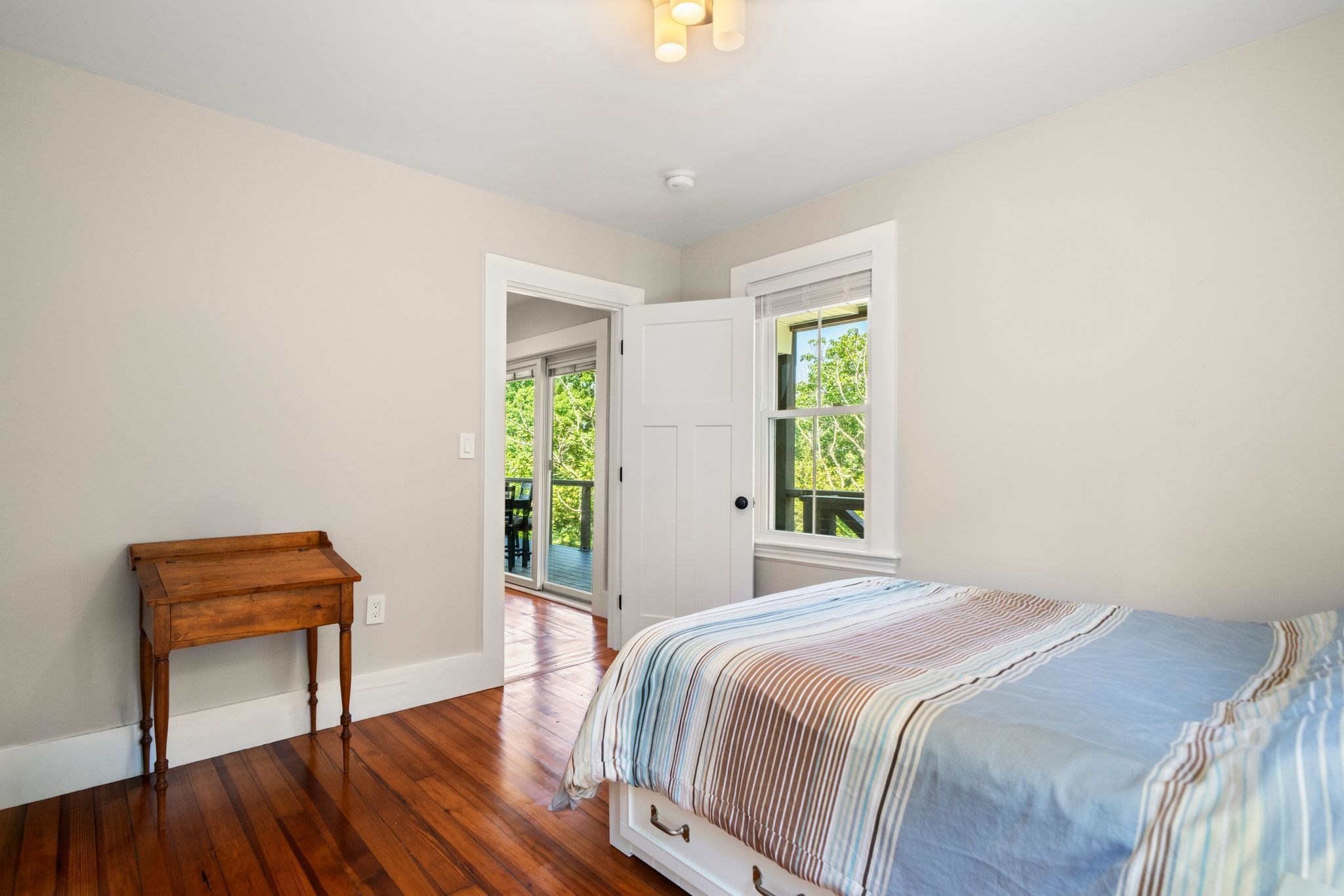 54 Canterbury # B