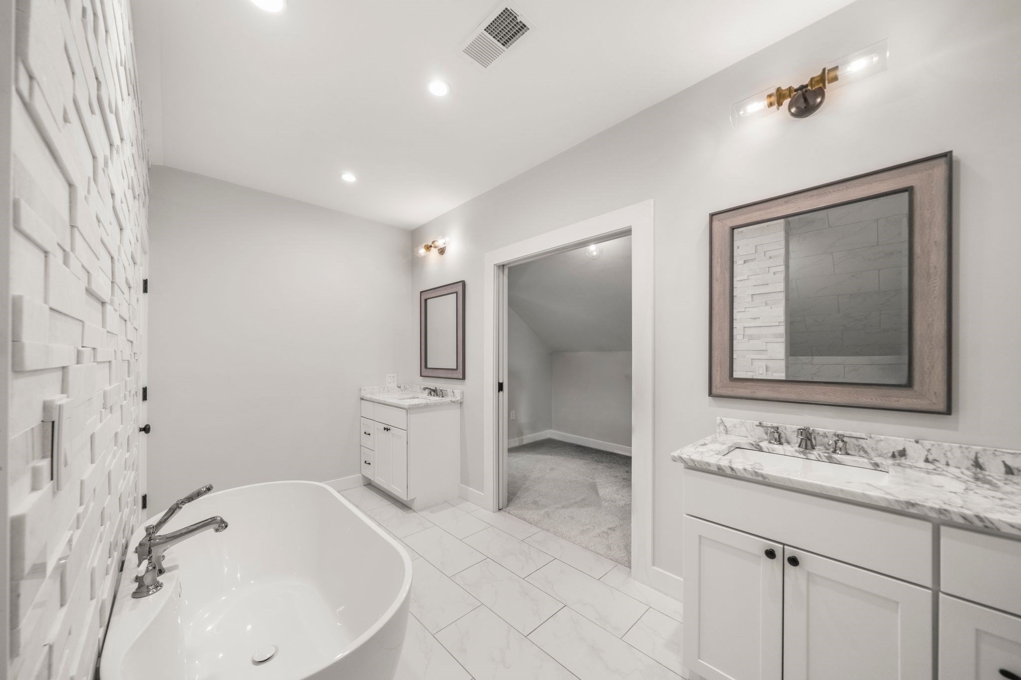 54 Canterbury # B