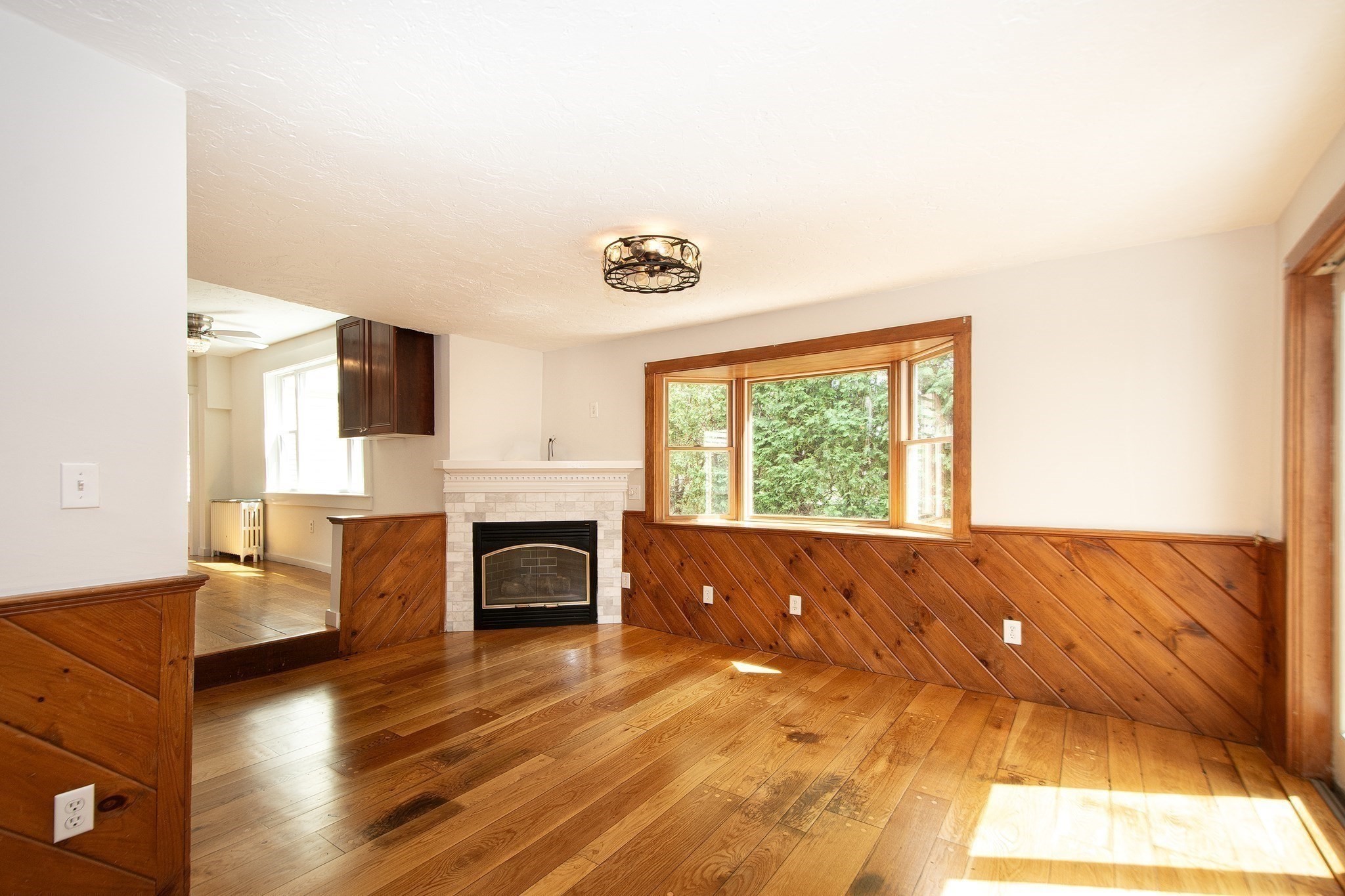 187 S Main St # 1