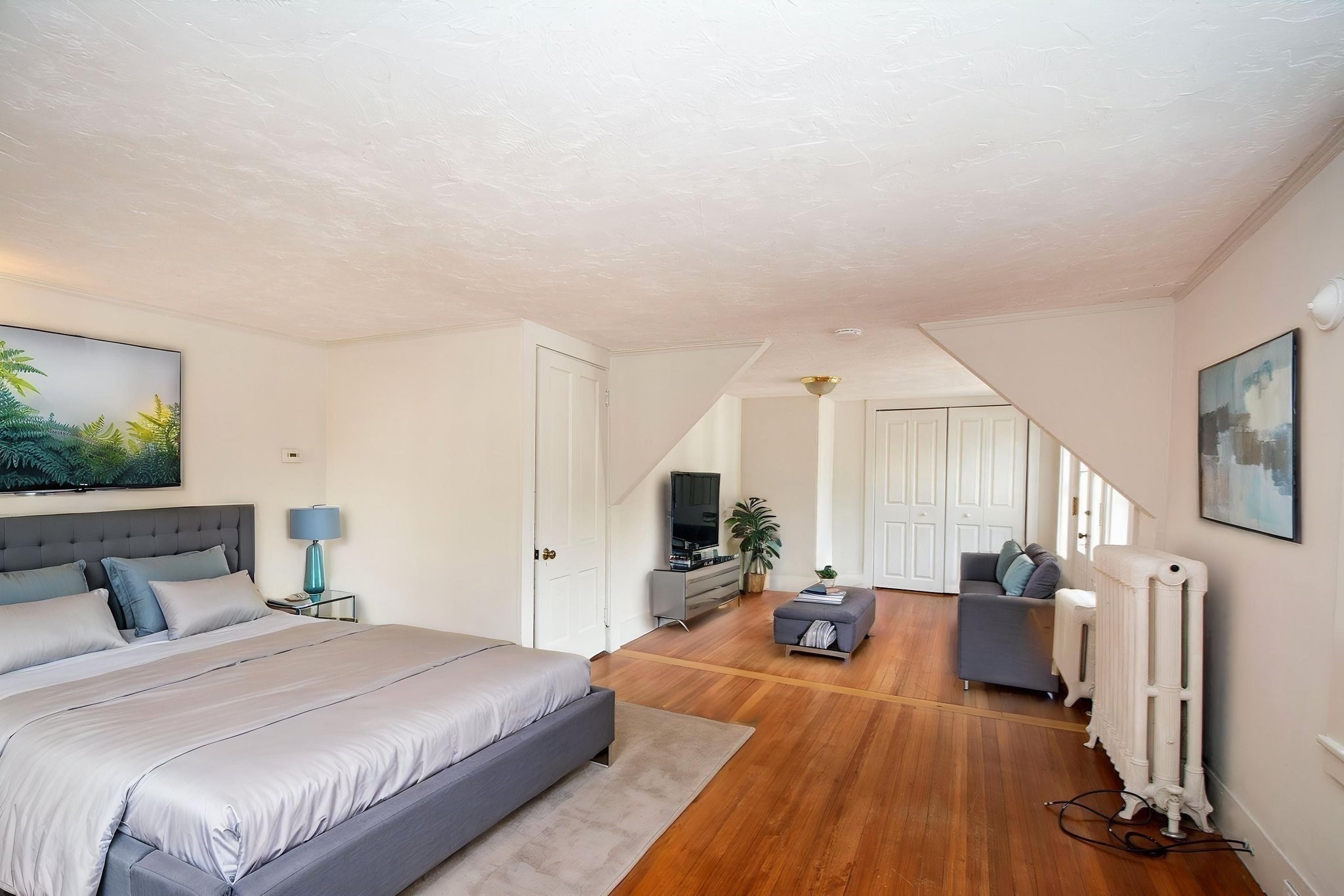 187 S Main St # 1