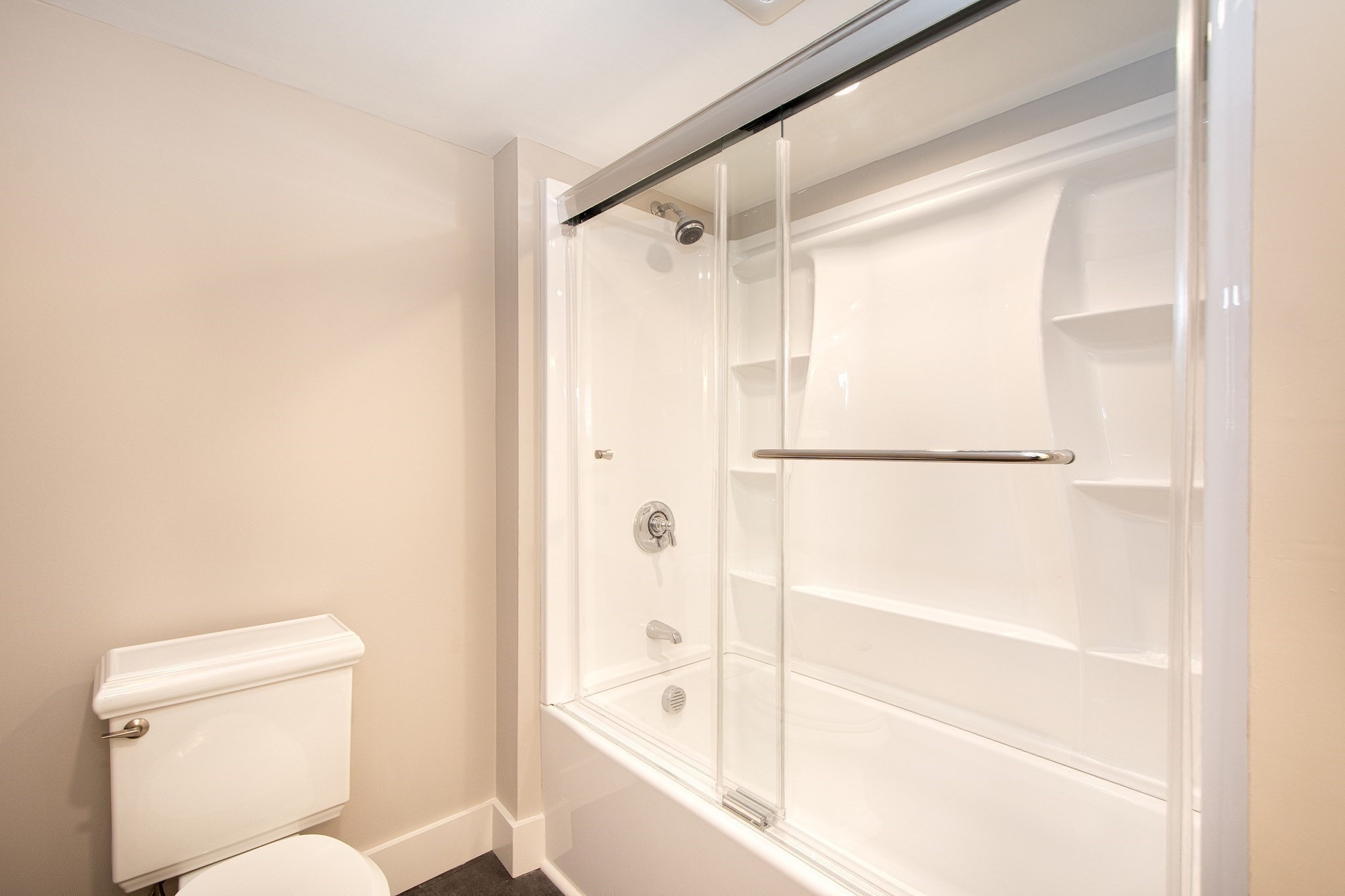 187 S Main St # 1