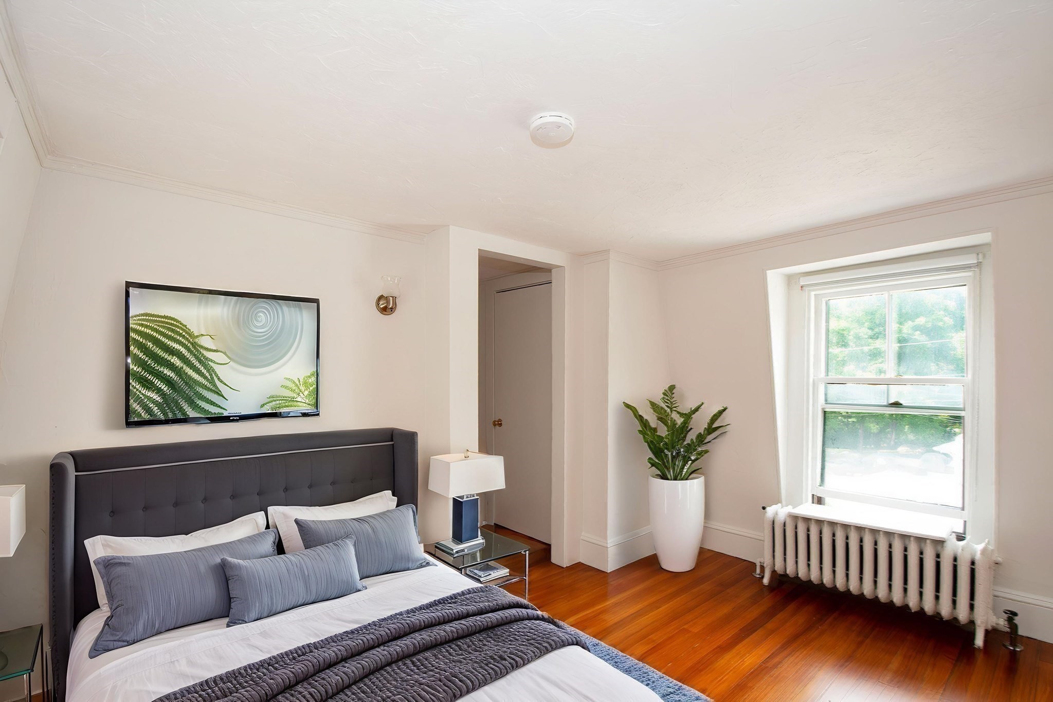 187 S Main St # 1