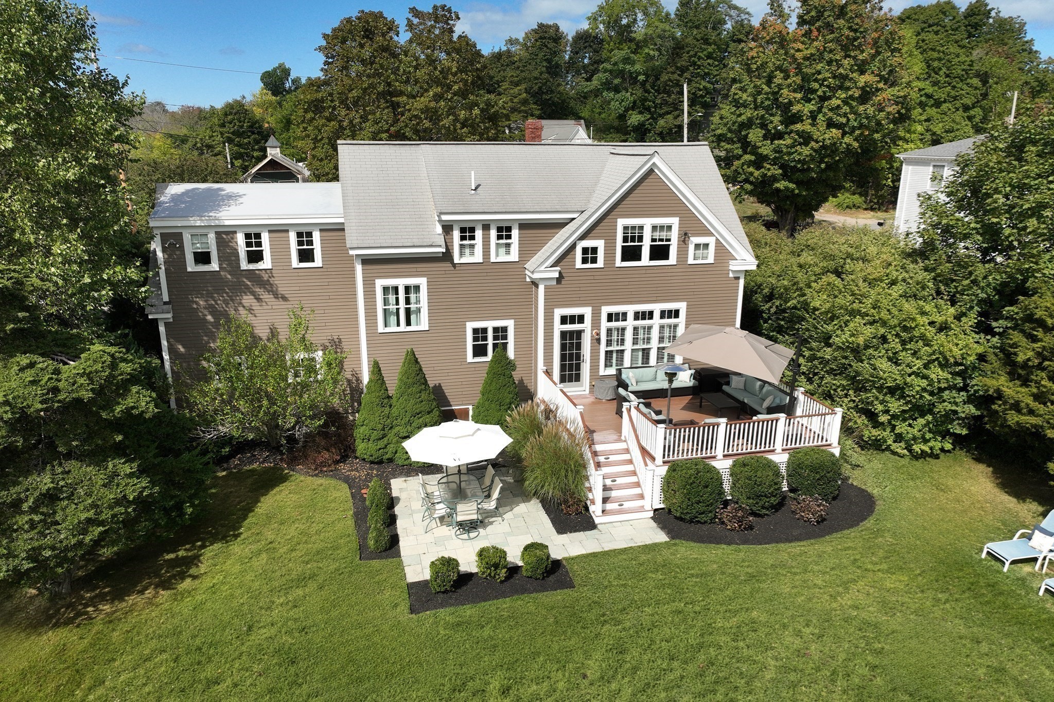 22 Spring St