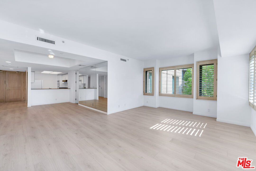 10520 Wilshire Blvd Unit: 304