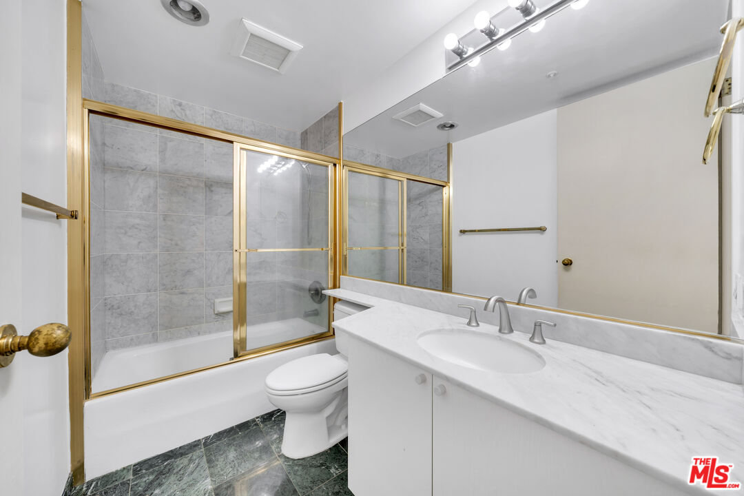 10520 Wilshire Blvd Unit: 304