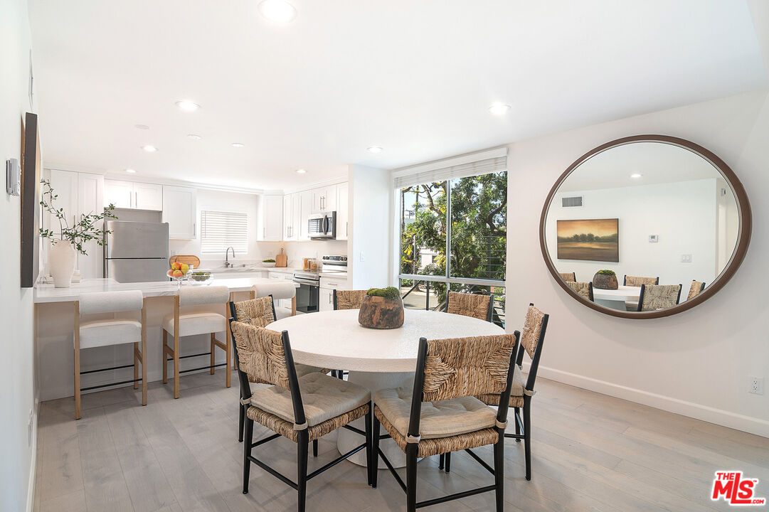 843 4th St Unit: 103