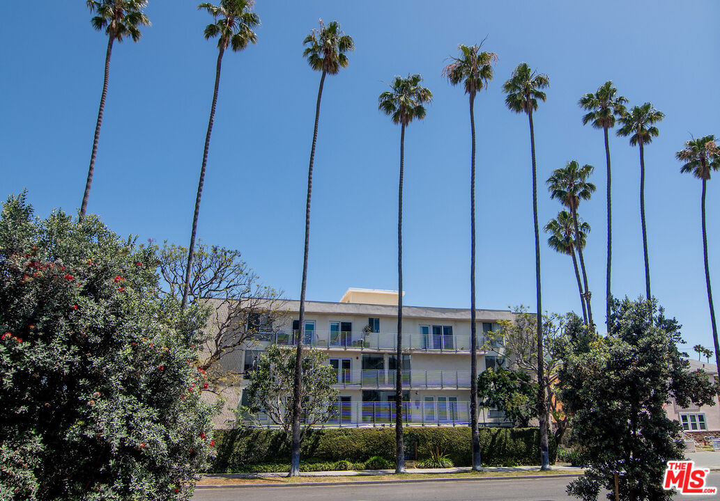 843 4th St Unit: 103