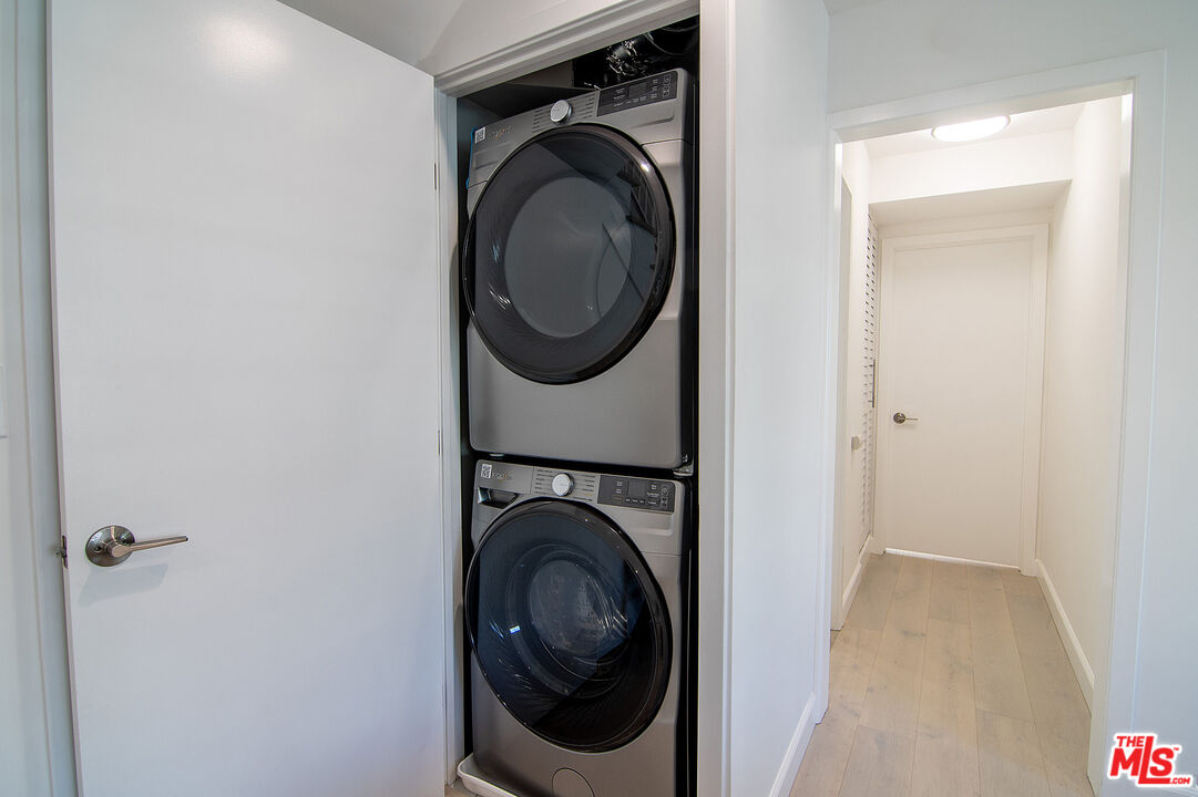 843 4th St Unit: 103