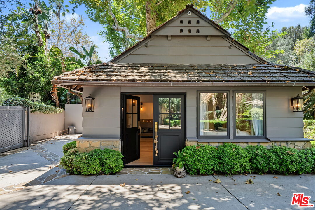 575 N Beverly Glen Blvd