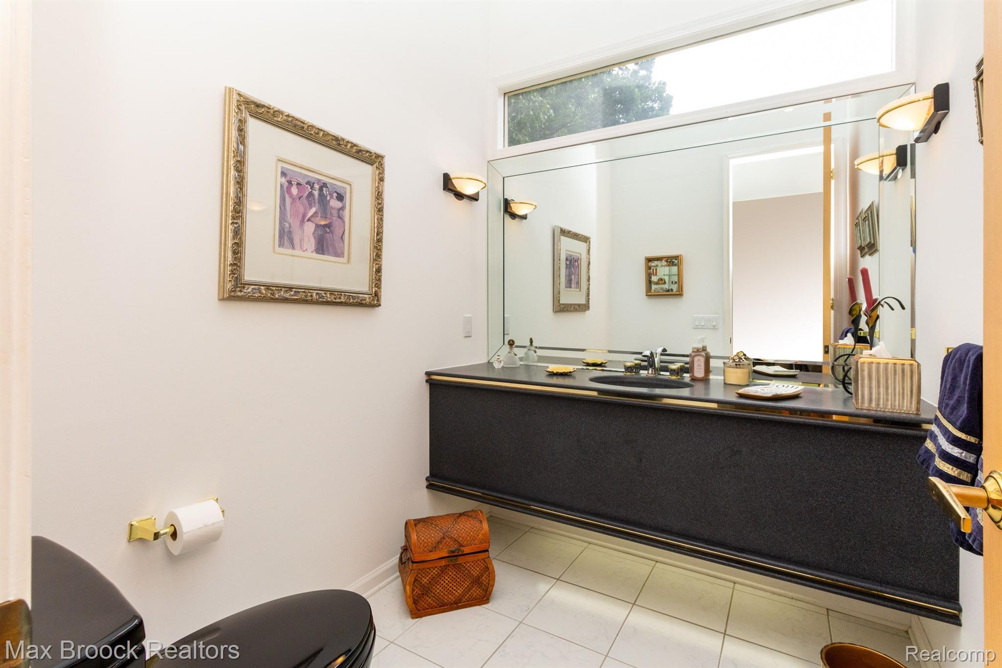30507 FOX CLUB Drive