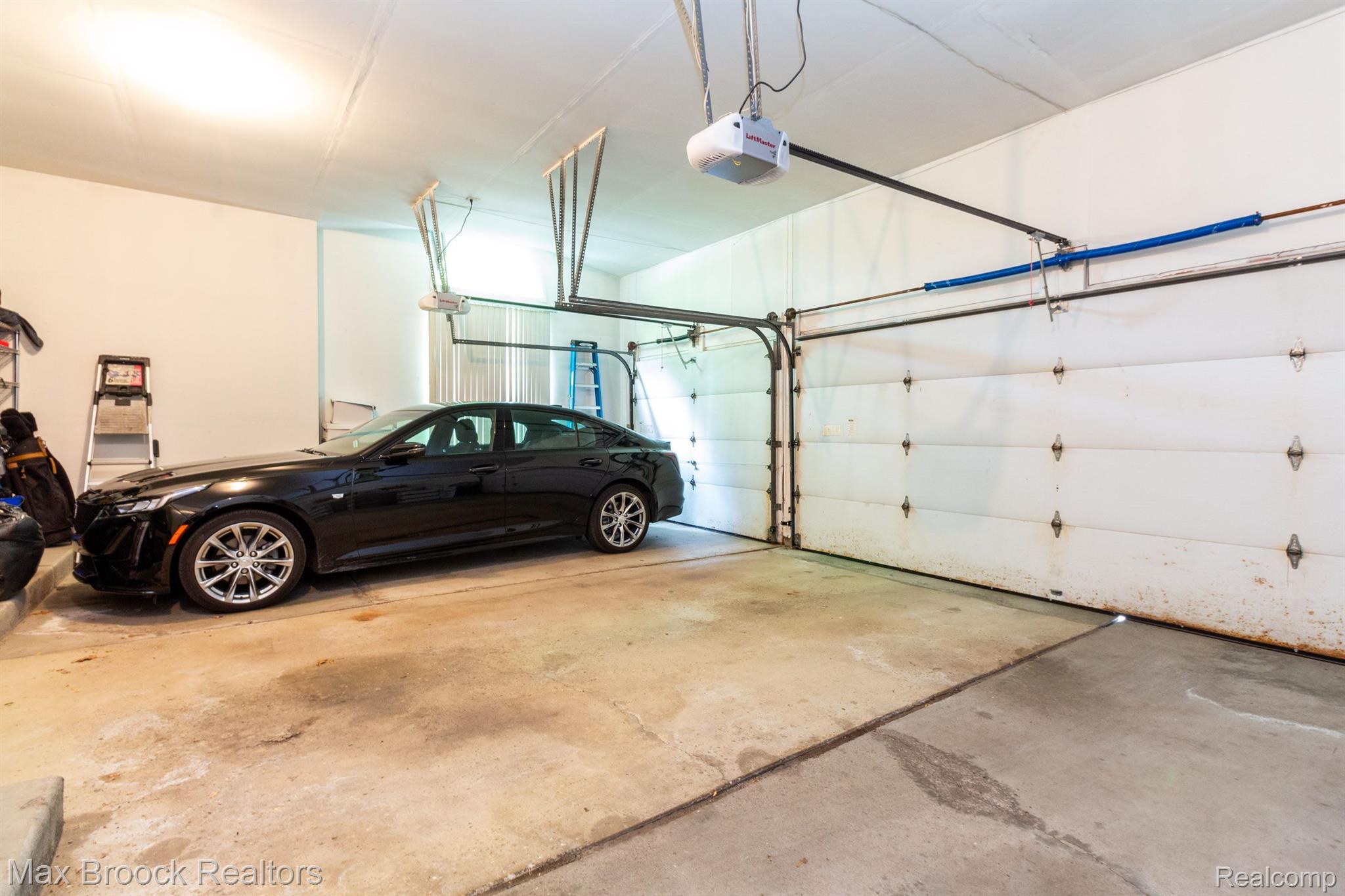 30507 FOX CLUB Drive