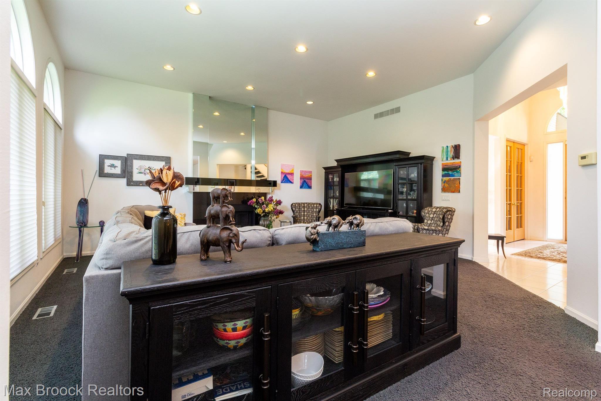 30507 FOX CLUB Drive
