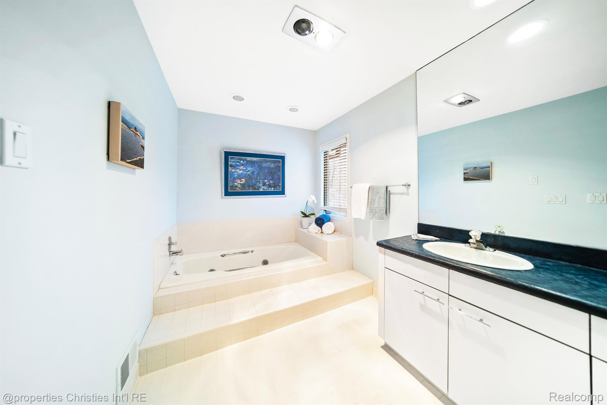 6048 DUNMORE Drive