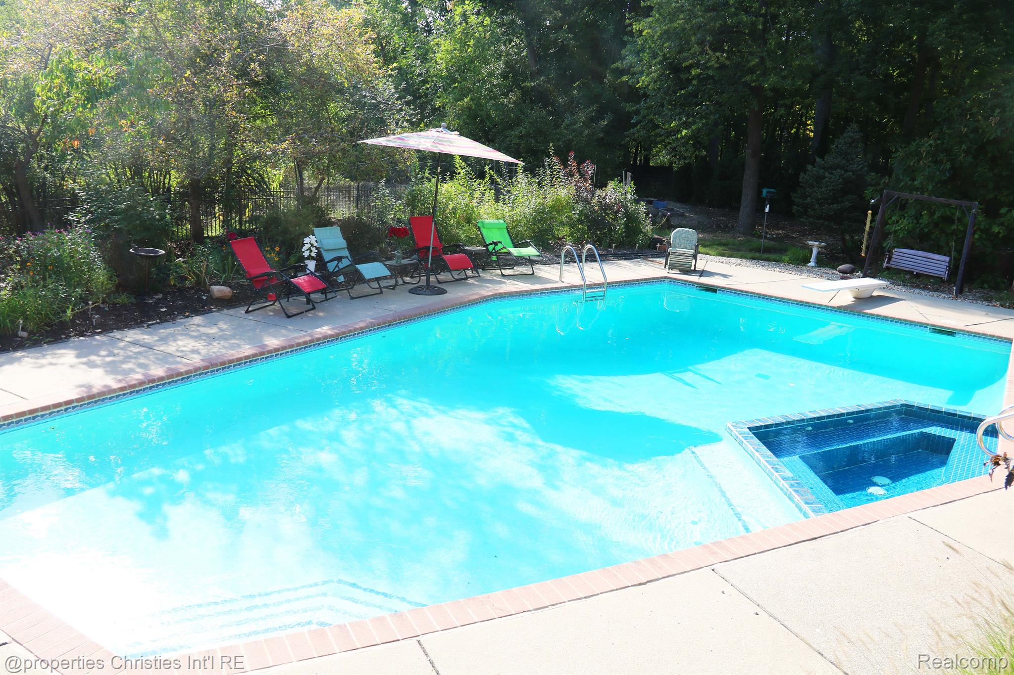 6048 DUNMORE Drive