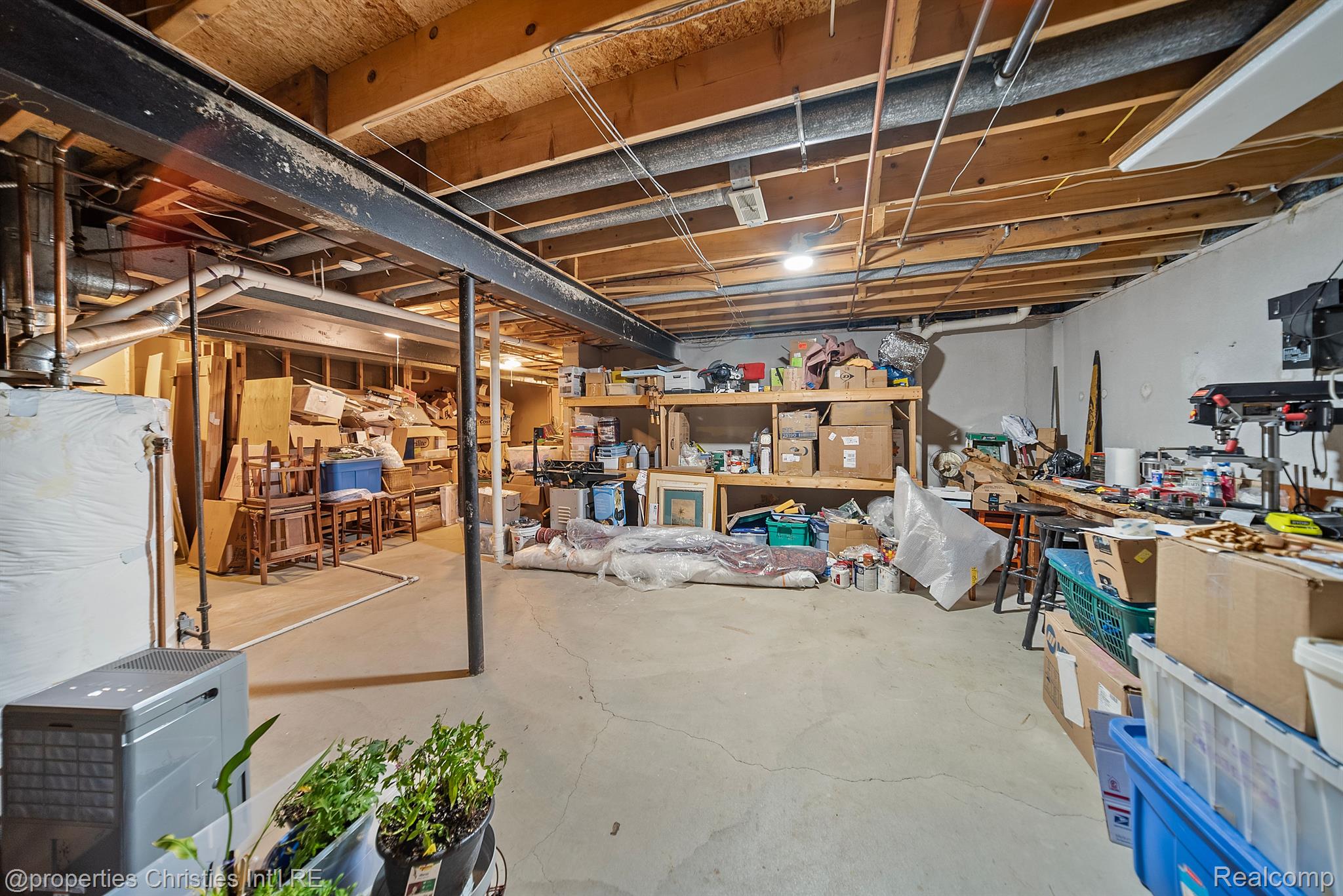 6048 DUNMORE Drive