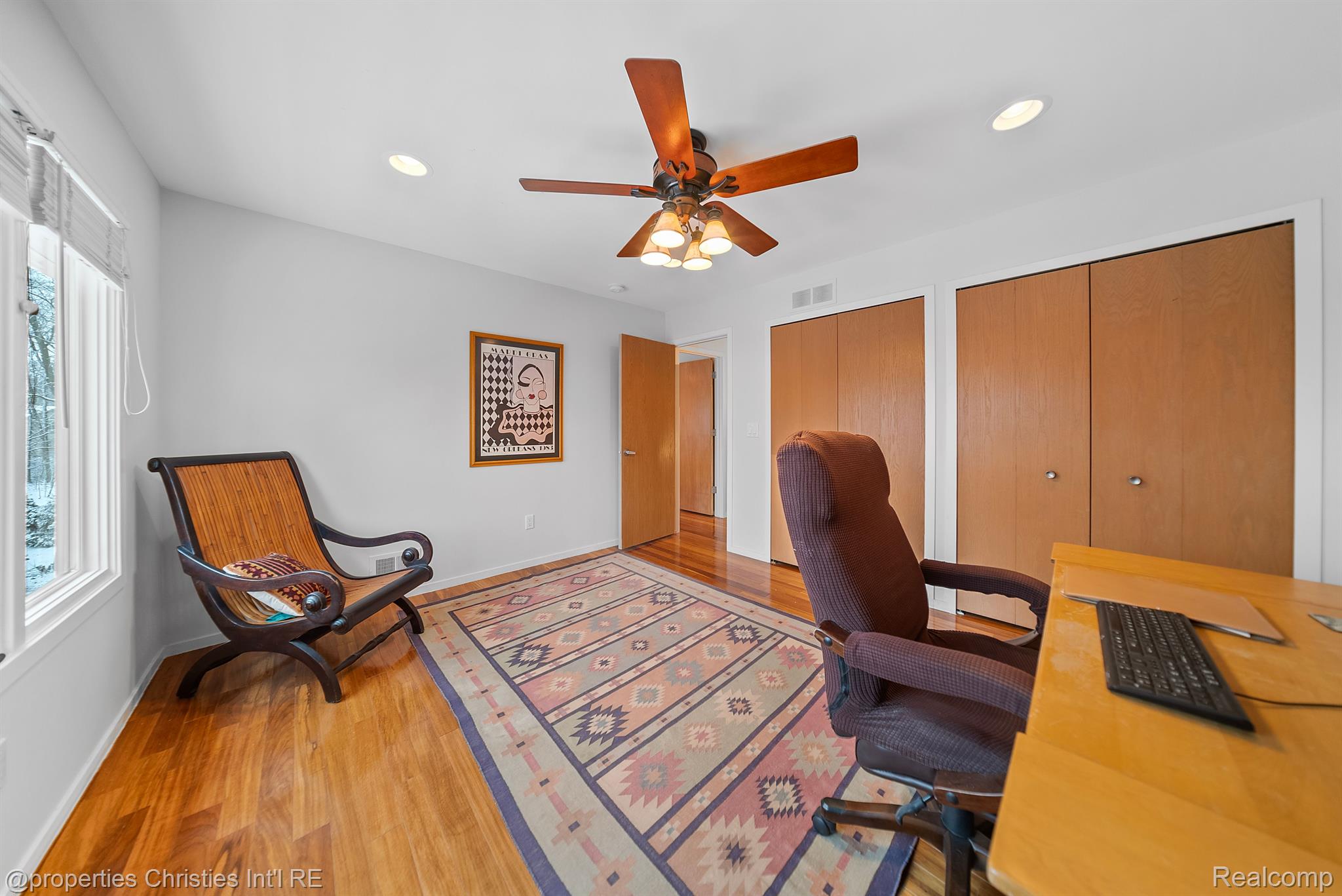 6048 DUNMORE Drive