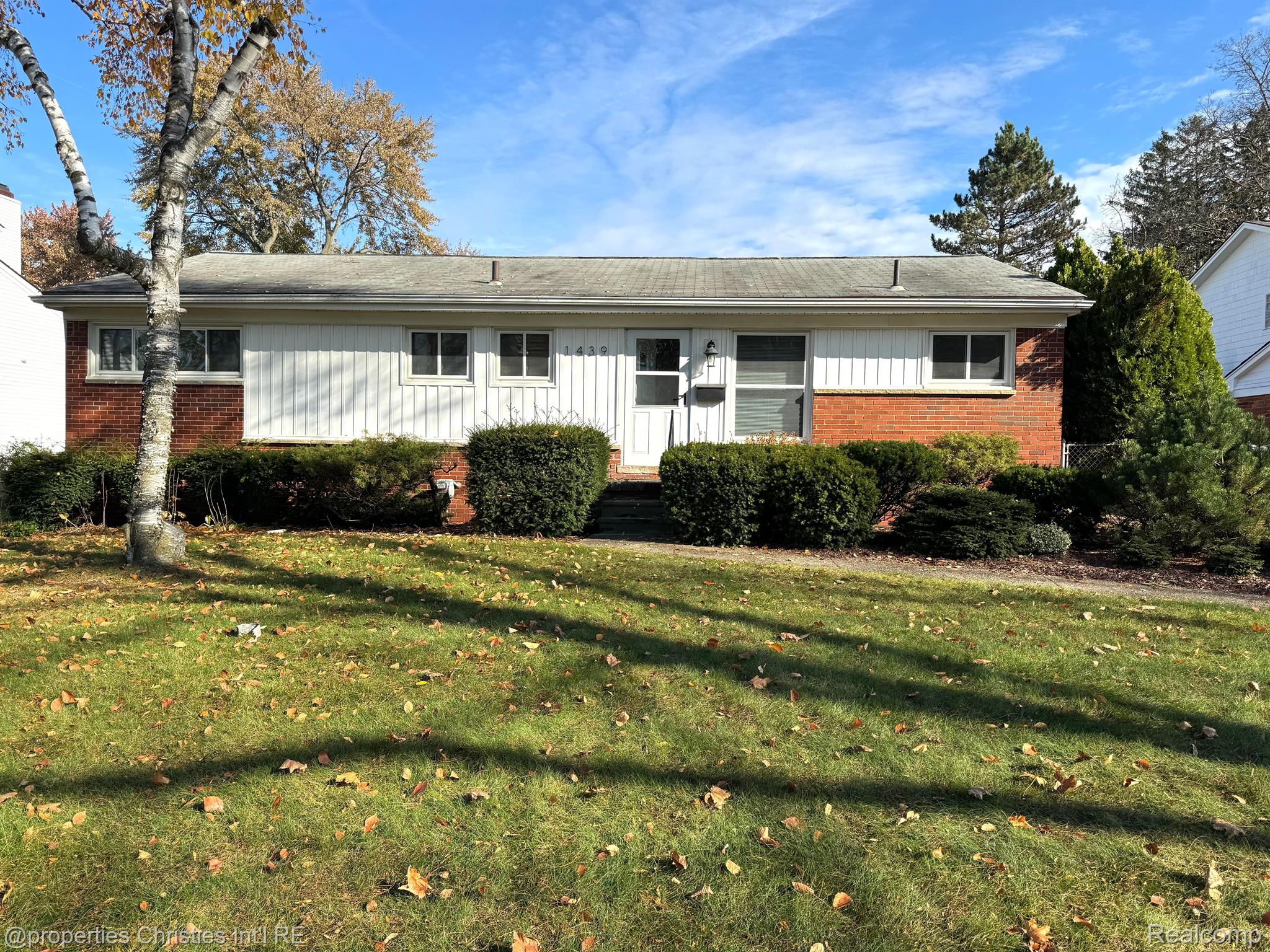 1439 SHIPMAN Boulevard