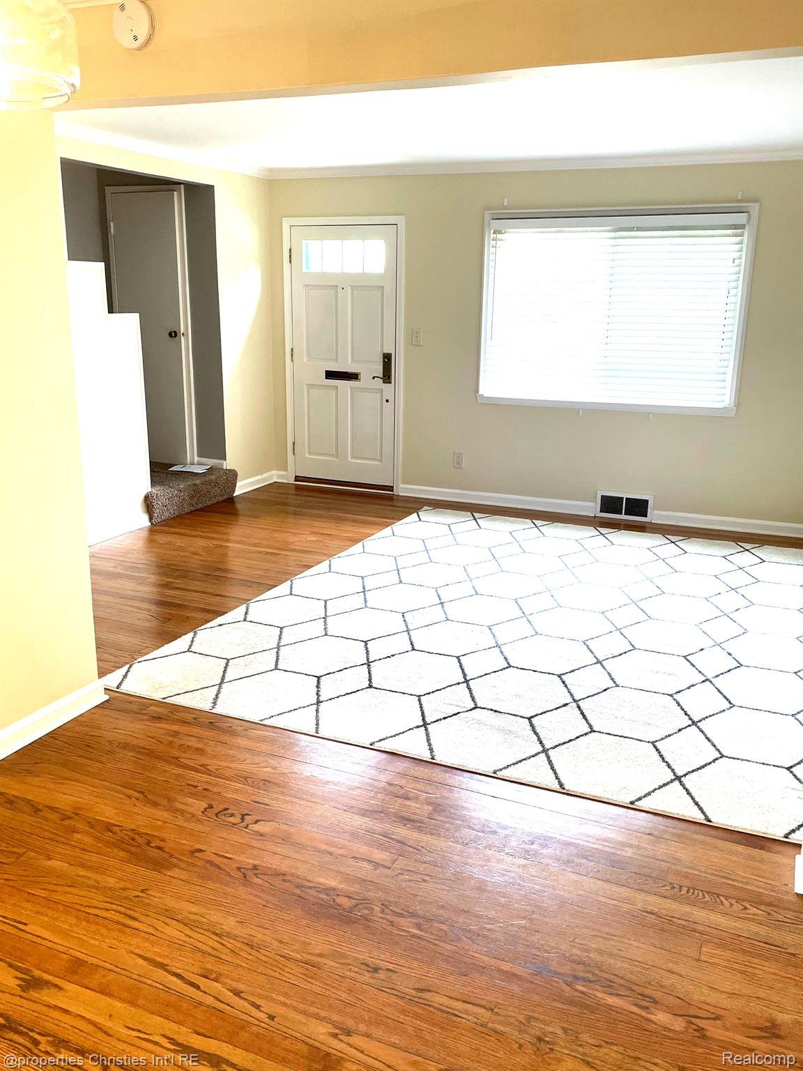 1642 GRAEFIELD Road 75