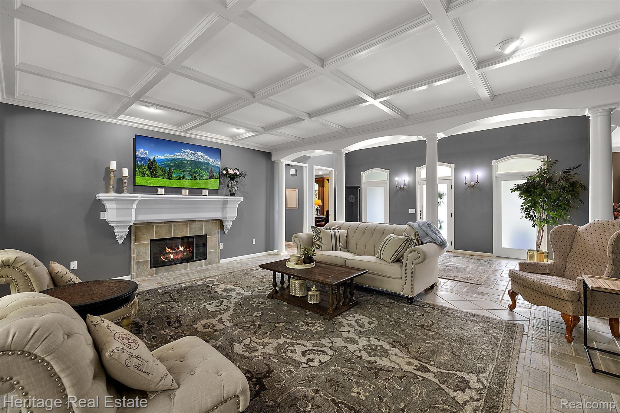 1585 DEER PATH Trail