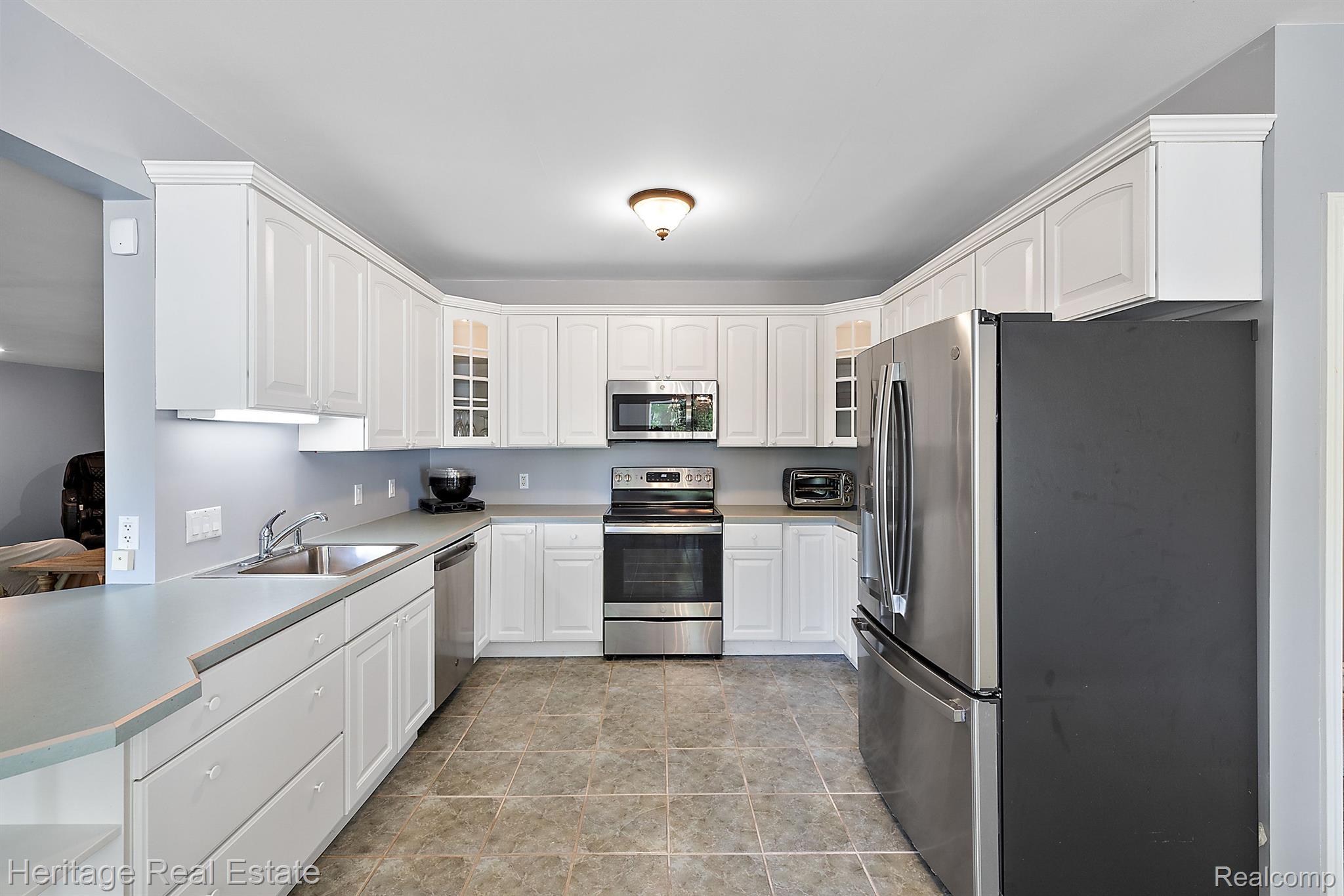 1585 DEER PATH Trail