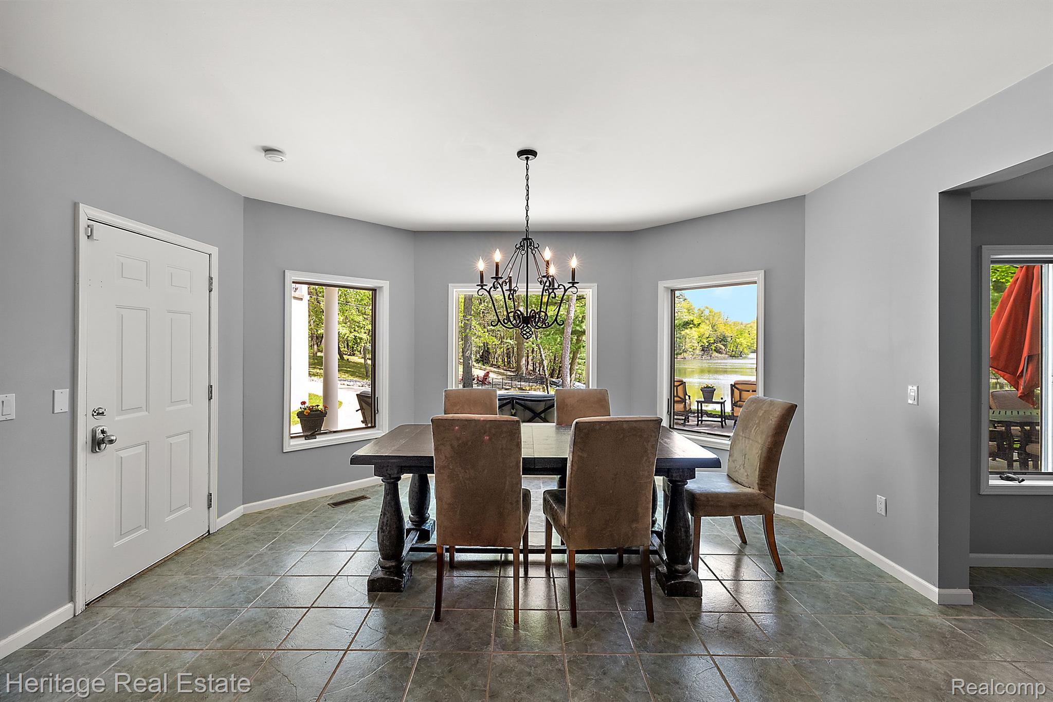 1585 DEER PATH Trail