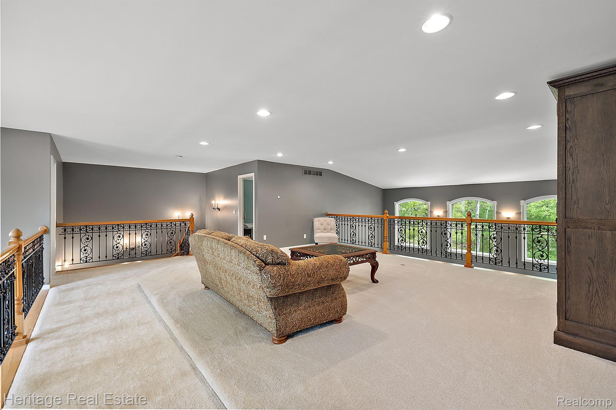 1585 DEER PATH Trail
