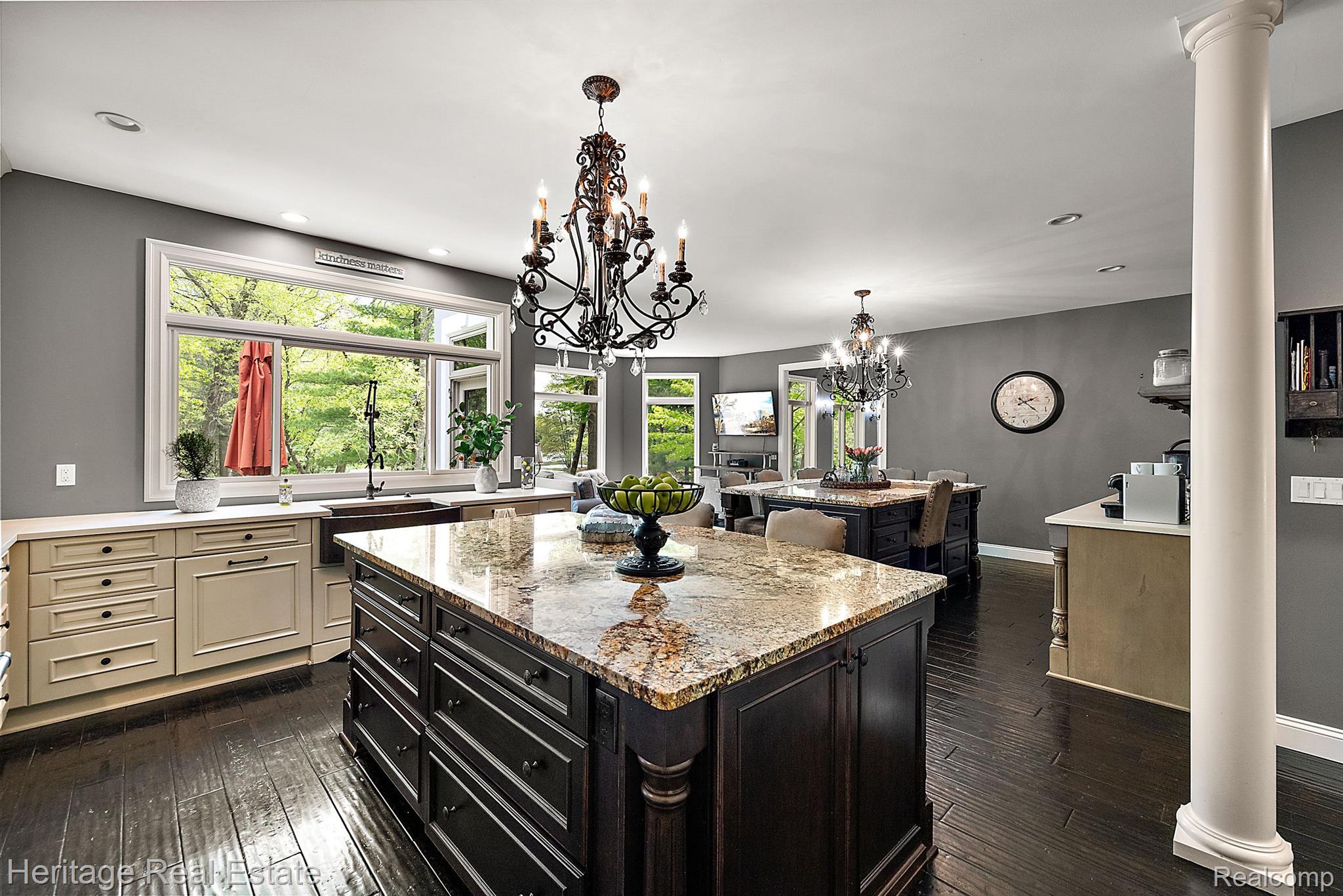 1585 DEER PATH Trail