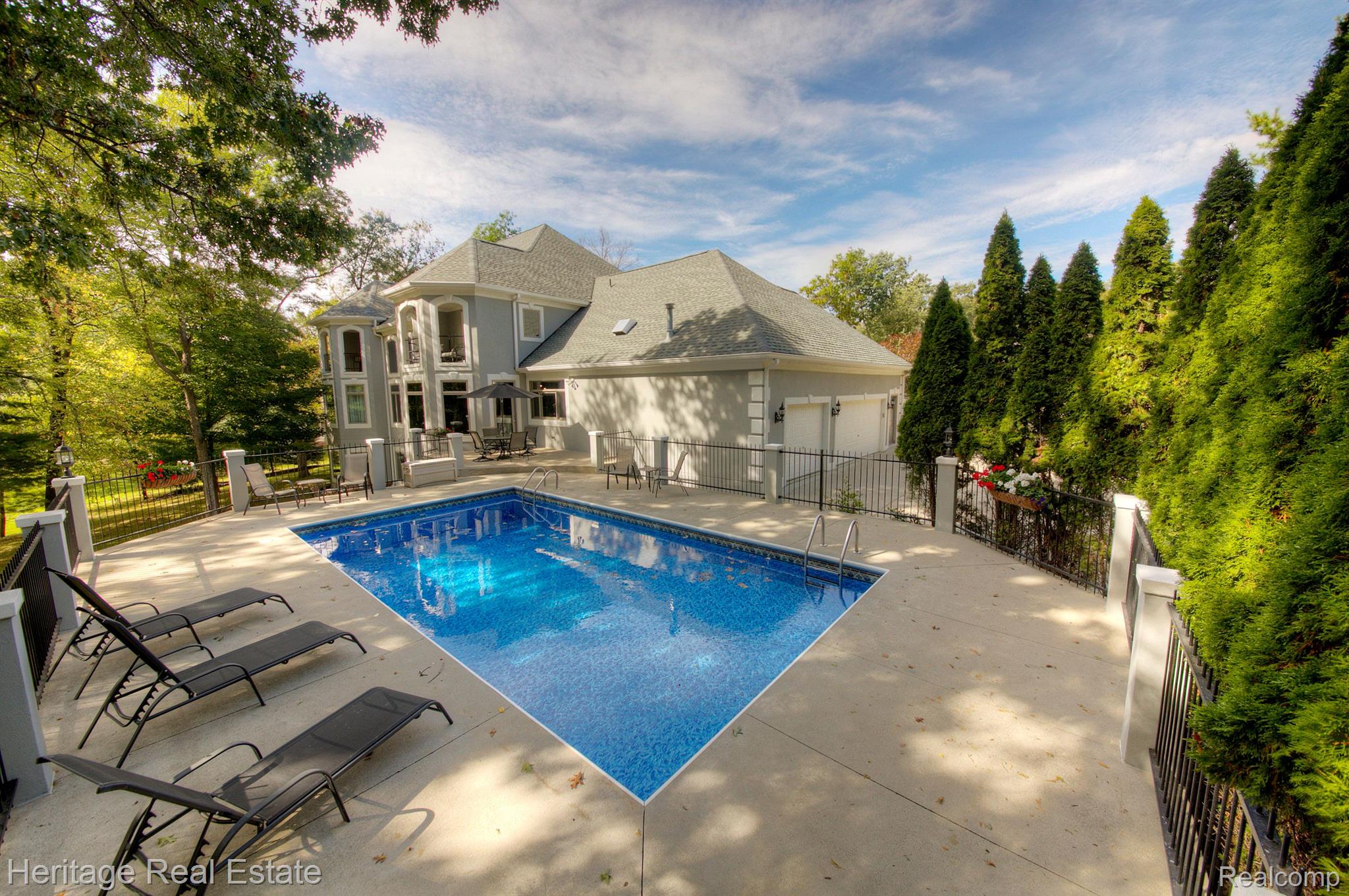 1585 DEER PATH Trail