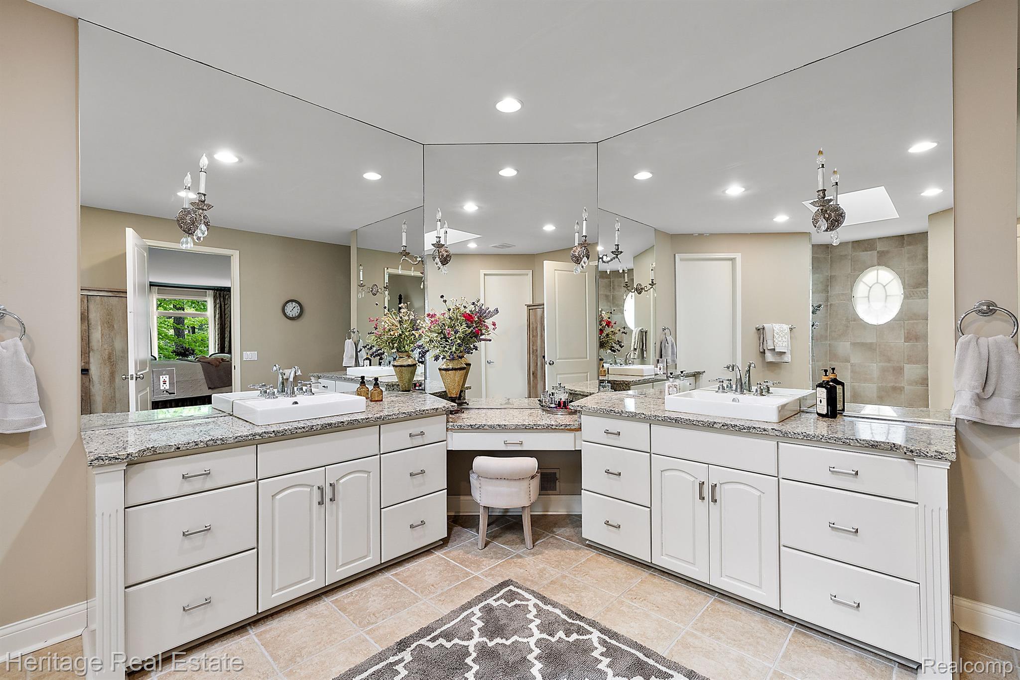 1585 DEER PATH Trail
