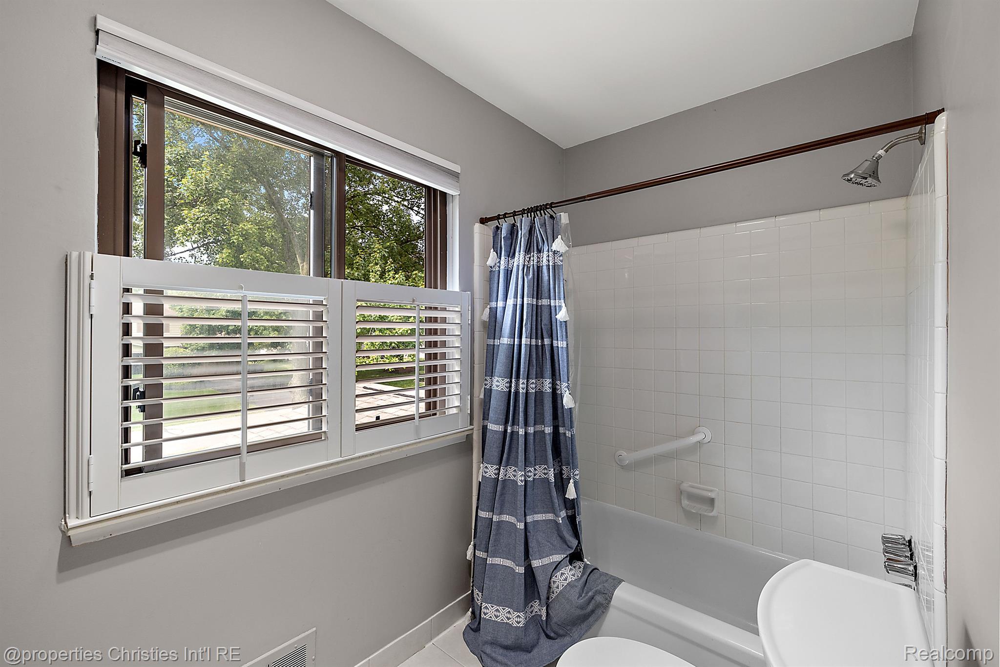 41172 PARK FOREST