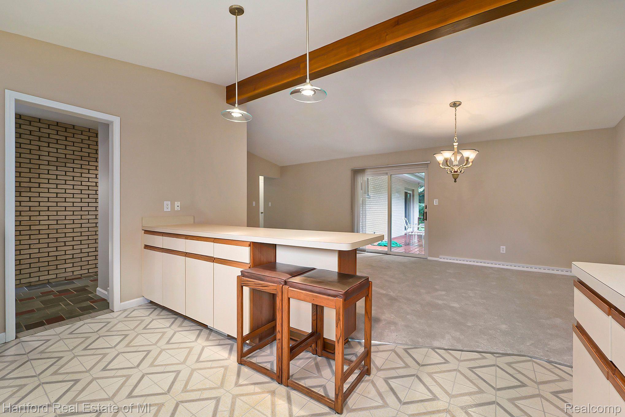 37778 RHONSWOOD Drive