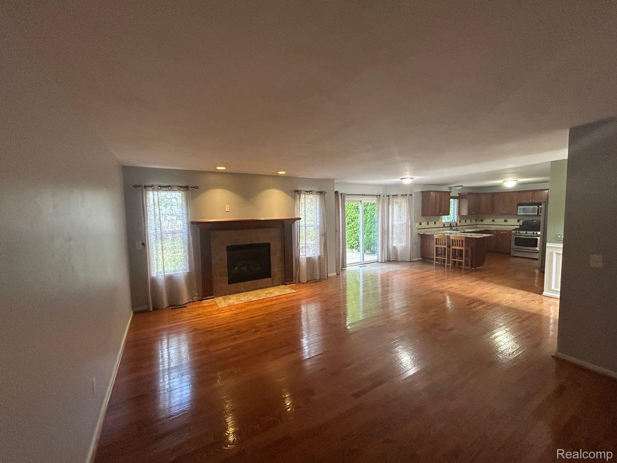 1339 HARTLAND Drive