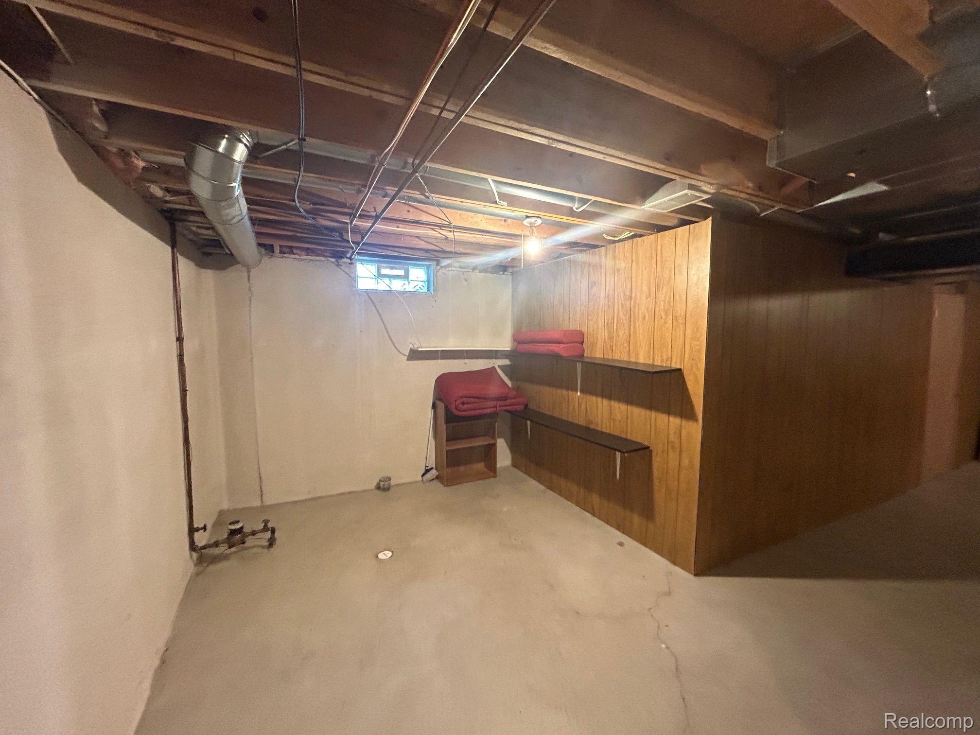 1339 HARTLAND Drive