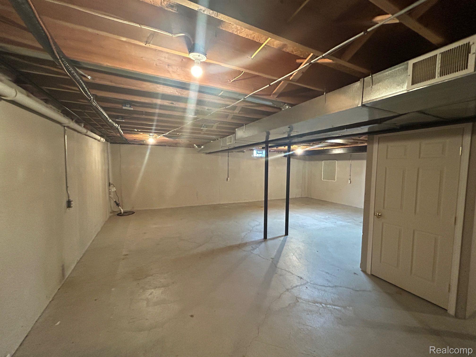 1339 HARTLAND Drive