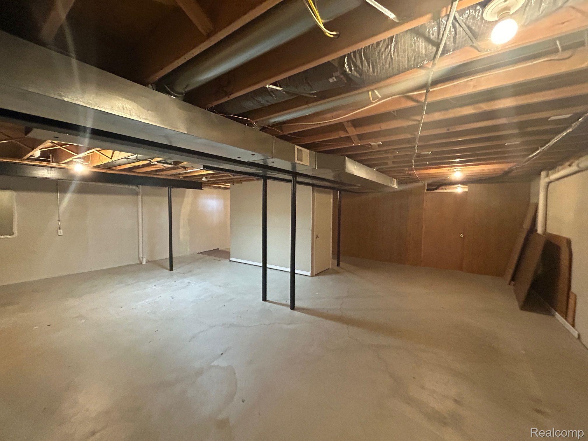 1339 HARTLAND Drive
