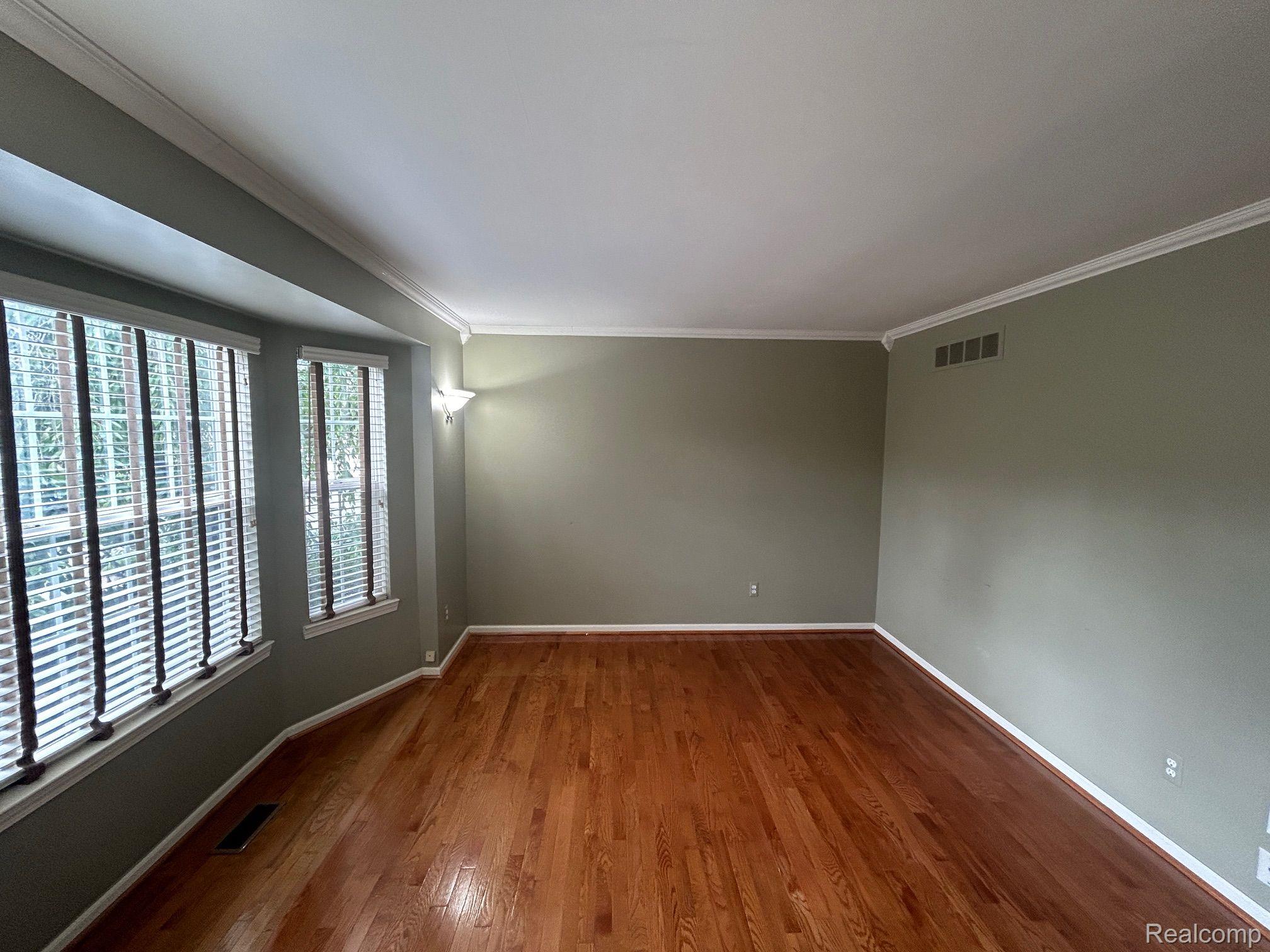 1339 HARTLAND Drive